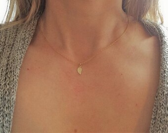 Tiny Gold Leaf necklace, Dainty Gold Leaf necklace Gold necklace, gold layering necklace, Gift for her, Gold Jewelry 14K gold filled