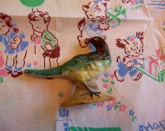 sweet vintage bird figurine