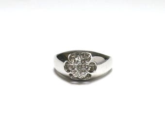 mens diamond circle cluster ring in white gold size 9 1/4