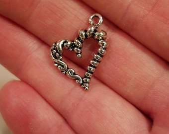Silver Tone Heart Braided Twisted Pattern Charms Findings 6 PC