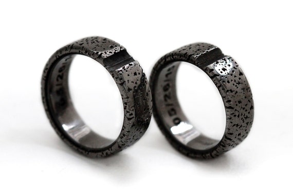 unique couple rings black heart ring set black band for men secret matching custom made wedding bands promise ring textured bands set - Black Band Wedding Rings unique couple rings black heart ring set black band for men secret matching custom made wedding bands promise ring textured bands set - Black Band Wedding Rings
