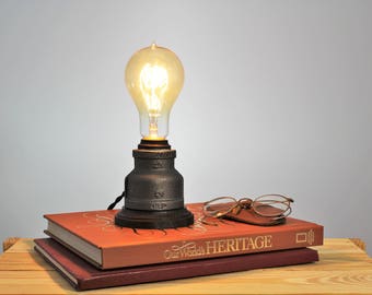 The Edison Light & Base
