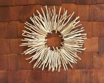 Driftwood Wreath, Driftwood Wall Art, Driftwood Beach Decor, Lake Erie Beach Decor, Cottage Driftwood Art, Beach Home Decor, Farmhouse Decor