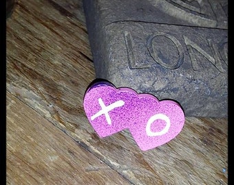 Kisses and Hugs Brooch