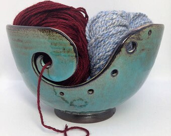 Large Knitting Bowl, Ceramic Yarn Bowl, Clay Crochet Bowl, Gifts for Knitters, Clay Yarn Organizer, Pottery Yarn Bowls, MADE TO ORDER