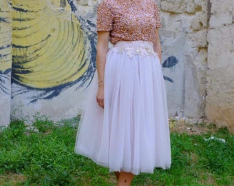 Elegant complete, tulle skirt, sequin top, powder top, elegant bodice, formal dress, evening dress, cocktail dress.