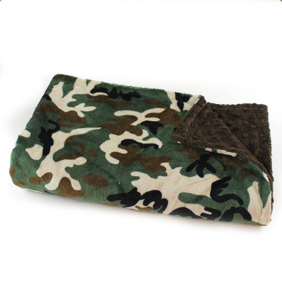 Green Camo Minky Baby Blanket Boy / Crib Bedding / Personalized Blanket / Camo Baby Blanket / Minky Throw Blanket / Kids Minky Blanket