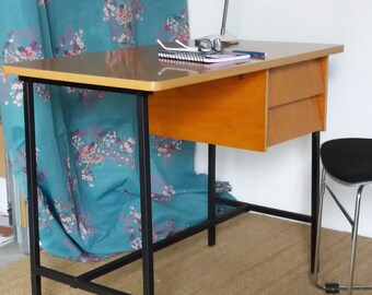 Vintage office