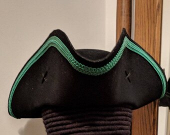 Felt Tricorn - Colonial Green Trim Hat - Military Tricorne