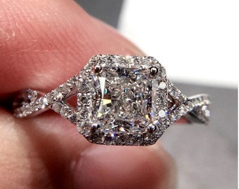 Stunning silver Zircon engagement vintage style ring