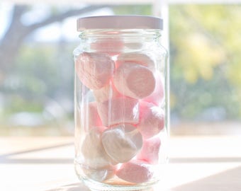 20 x 375ml medium round glass jars - White / black / gold / silver metal lids - 12.8cm tallr