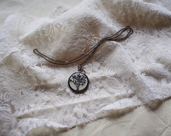 embroidery necklace botanical twig