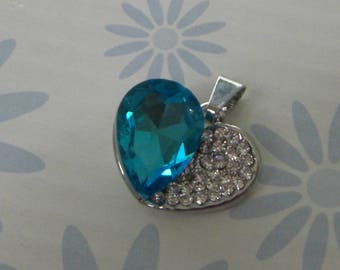 Transparent turquoise Rhinestone Heart pendant
