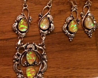 Dichroic glass necklace and earrings set
