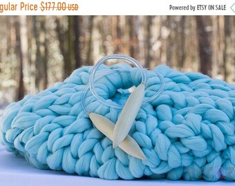 DIY KNIT Kit,30x50, Giant Knitting Needles & Merino Wool yarn, Giant Circular Needles, Chunky Merino wool blanket