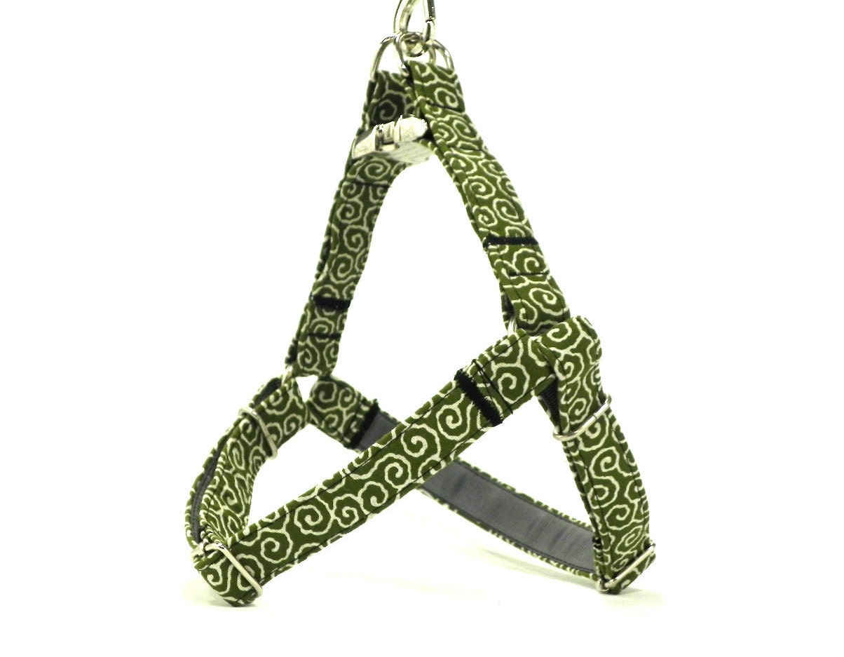 Simple Dog Harness with Japanese Fabric Karakusa Green