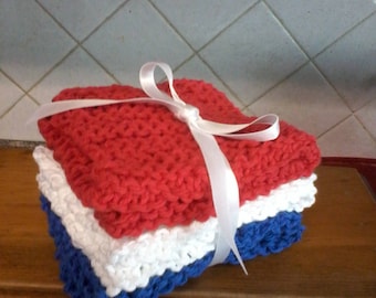 Knitted wash cloths made with 100% cotton. 9" x 9". Set of 3