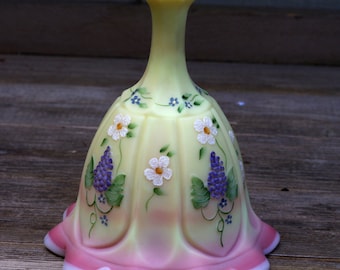 Fenton Burmese Bell Signed Bill Fenton, New Century XXI, Artist Signed