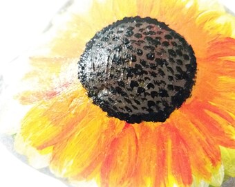 Pebble Art - Sunflower - Paperweight