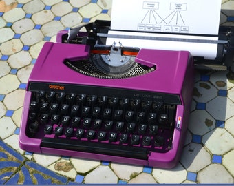 Custom made - Working Typewriter - Purple brother 220 deluxe - Working Perfectly