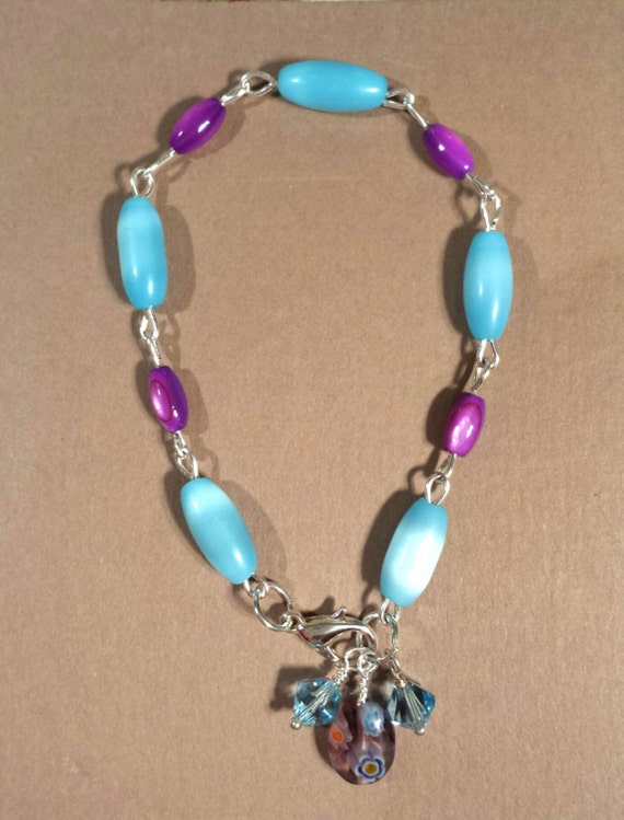 Child Six and Half Inch Bracelet Baby Blue Cat's Eye
