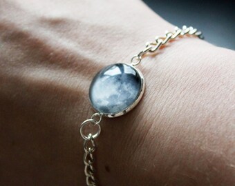 Custom Moon Phase Bracelet - Choice of phase Glass Dome full moon personalised moon bracelet chain