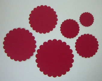Scalloped Circle Die Cut