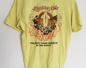 Lightening bolt tee