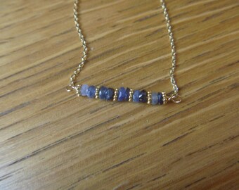 Necklace Golden Sapphire beads and flower