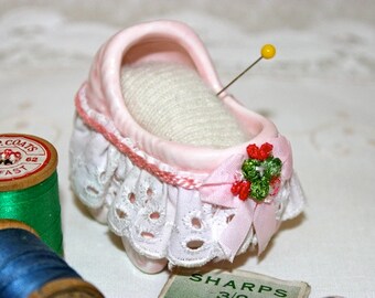 Baby Carriage Novelty Pincushion