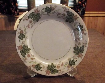 Noritake *-* DAPHNE *-* Dinner Plate