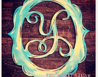 Vine Initial in Frame