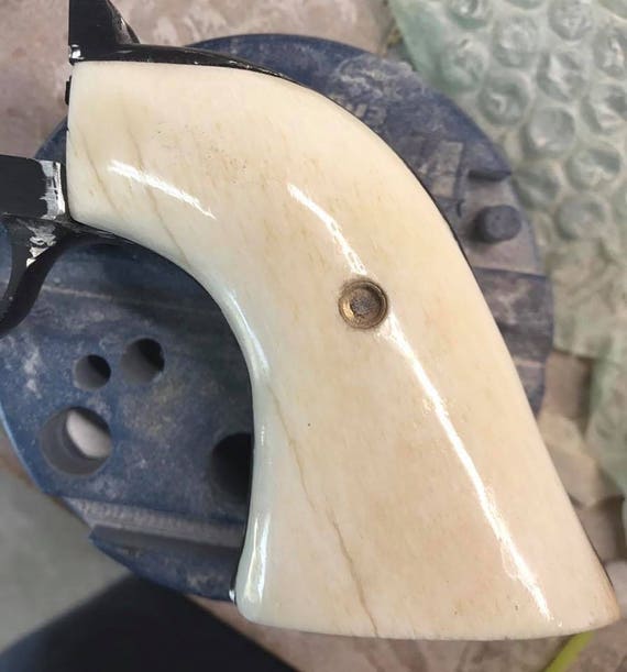 Giraffe Bone Grips _ Colt Saa Bone Grips for sale – BJVTIE