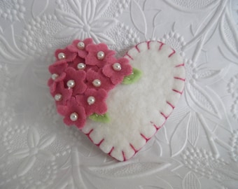 Rose Felt Flower Brooch Heart Beaded Flowers Mother's Day