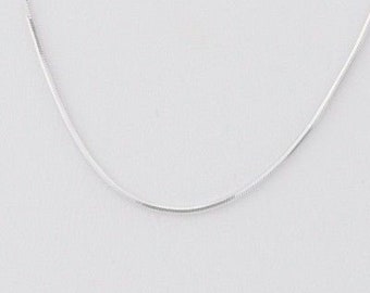 14k White Gold Snake Chain/Necklace 20'' Long 1 mm 3.8 Grams