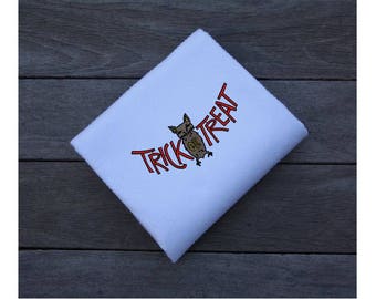 Halloween Trick or Treat Machine Embroidery Design - 3 Sizes