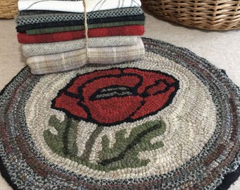 Primtive Rug Hooking Kit for "Poppy Chair Pad" #K106