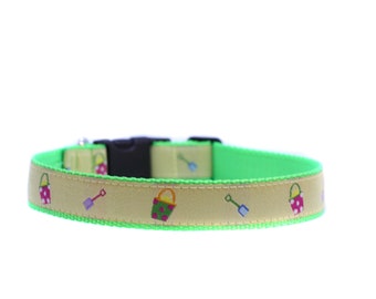 1 Inch Wide Dog Collar with Adjustable Buckle or Martingale in Beach Ready