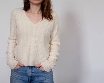 Vintage V-Neck Lambswool Angora Cashmere Cable Knit Cream Sweater, size L