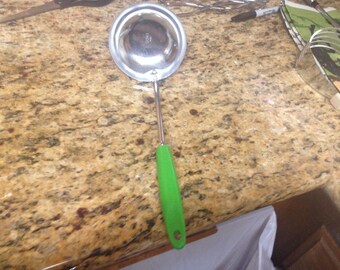 Ecko USA Ladle with Green Handle