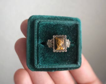 Vintage Tigers Eye Cameo Ring