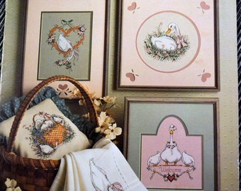 Leisure Arts Gertrude Again Counted Cross Stitch By Frankie Buckley Leaflet 719