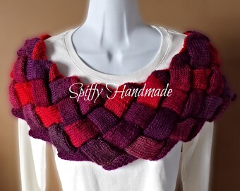 Ready To Ship!!! Knitted Entrelac Cowl in Pinks and Purples