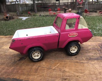 Vintage Pink Metal Tonka Truck Retro Tonka Toy Pickup Truck Photo Display Prop 1970s Tin Toys Hot Pink Truck Garden Art Flower Planter