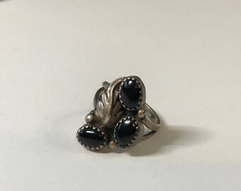 Vintage Native American Southwestern Onyx Ring Sz 5.25