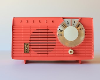 Coral Mid Century Modern Philco AM Radio