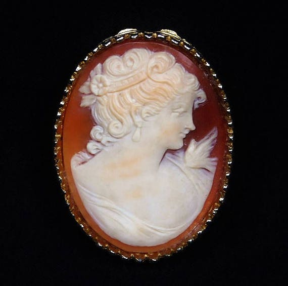 Carved Shell Cameo Brooch