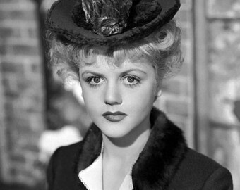 ANGELA LANSBURY PHOTO #2