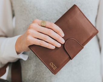 Leather passport wallet - Leather phone wallet - Travel wallet women leather - Leather passport holder personalized - Passport wallet women