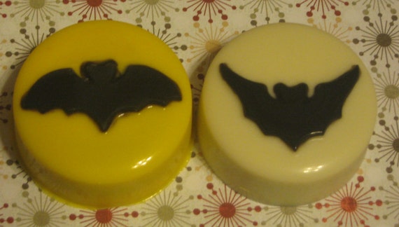 One dozen bat design chocolate covered sandwich cookie party favors Halloween treats